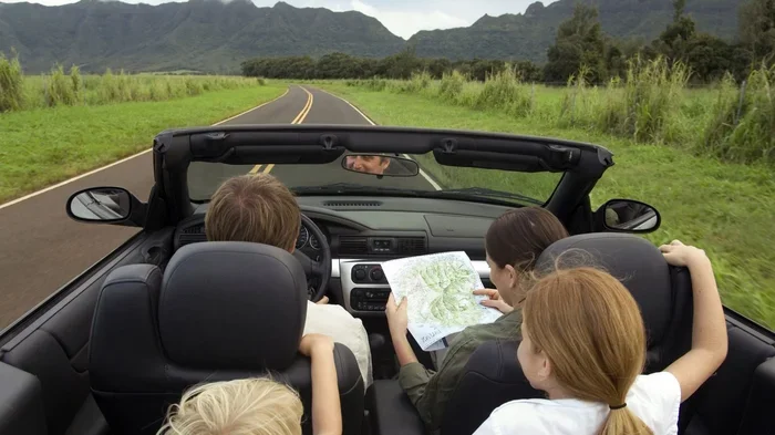 Best 10 Seater Traveller Car for Family Road Trips